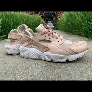 Nike Huarache - Salmon (used)
